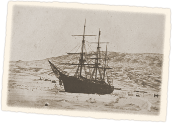 Discovery in a flat ice sheet